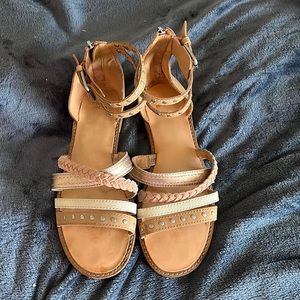 Frye and Company Ankle Strap Summer Sandals
